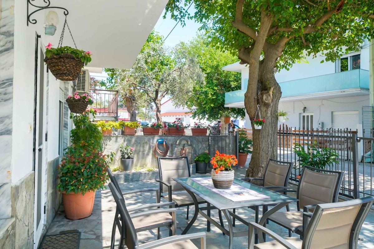 studios-rizos-exterior-02